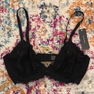 Sale!! 🎉 NWT Natori lace bra